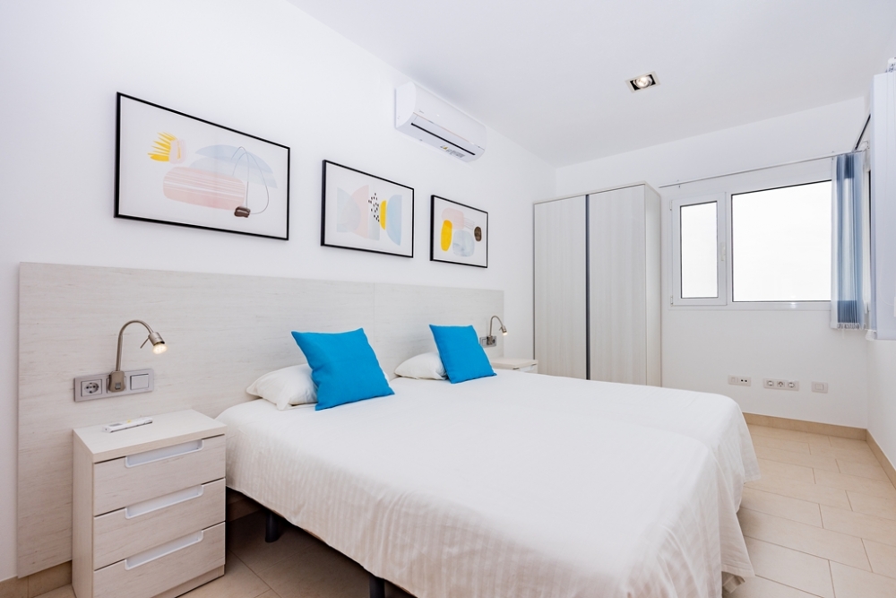 Luxury 3-Bedroom Villa with Heated Pool & Panoramic Sea Views – Tías, Lanzarote – photo 12