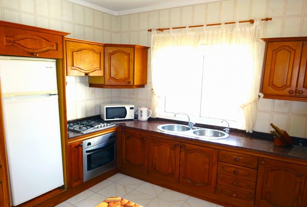 Bright and Spacious 5-Bedroom Villa in Tranquil Playa Blanca – photo 12