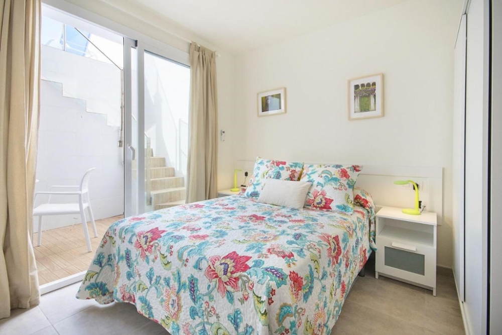 Unique Investment Opportunity – 2 Villas & 1 Apartment in Playa Blanca – photo 11