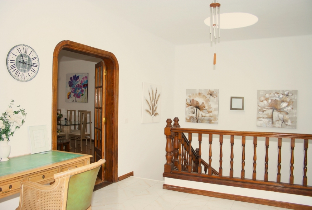 Bright and Spacious 5-Bedroom Villa in Tranquil Playa Blanca – photo 13