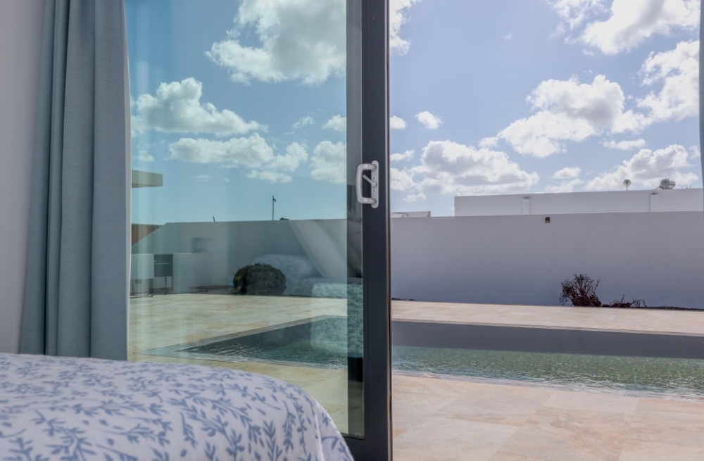 3 bedroom villa in an exclusive area in Costa Teguise – photo 19