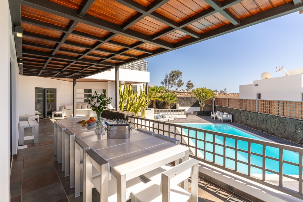 Spacious 5-Bedroom Villa with Heated Pool – Playa Blanca – photo 6