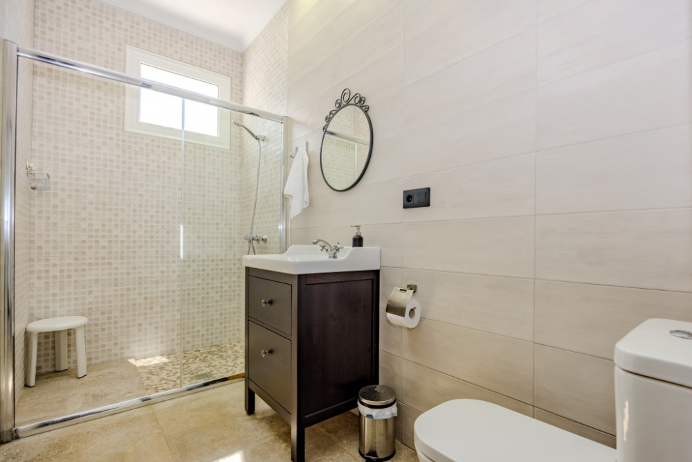 Stylish Family Villa with Private Pool & Jacuzzi – Costa Teguise – photo 24