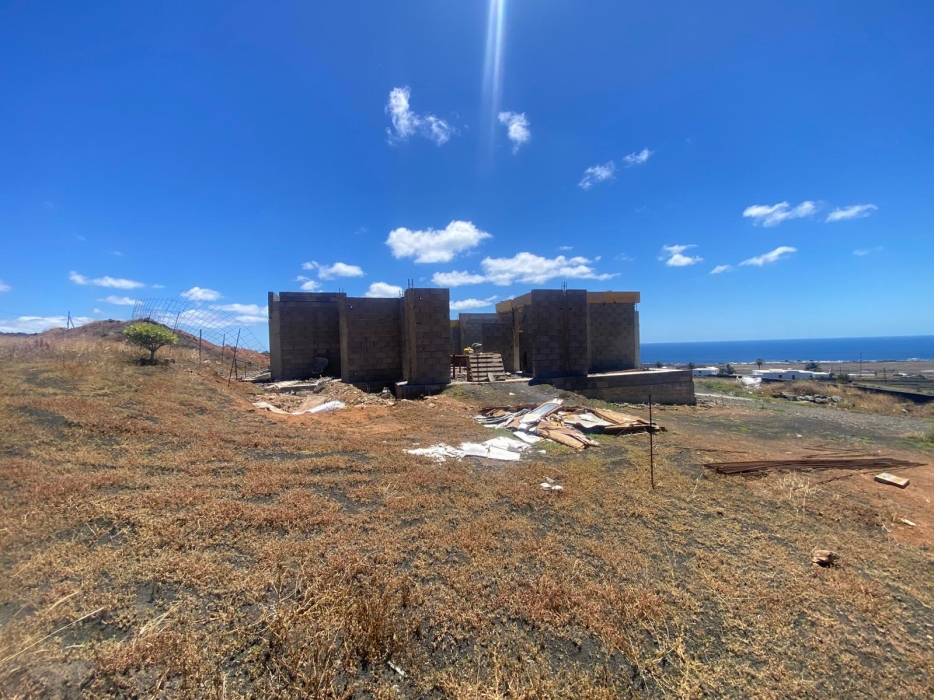 Partially completed luxury villa project with panoramic views – photo 17