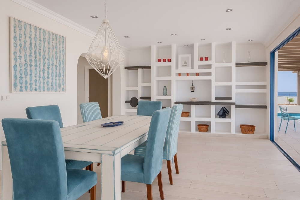 Contemporary Villa with Grand Outdoor Living & Panoramic Views in Puerto del Carmen – photo 6