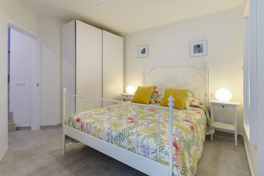 Unique Investment Opportunity – 2 Villas & 1 Apartment in Playa Blanca – photo 16