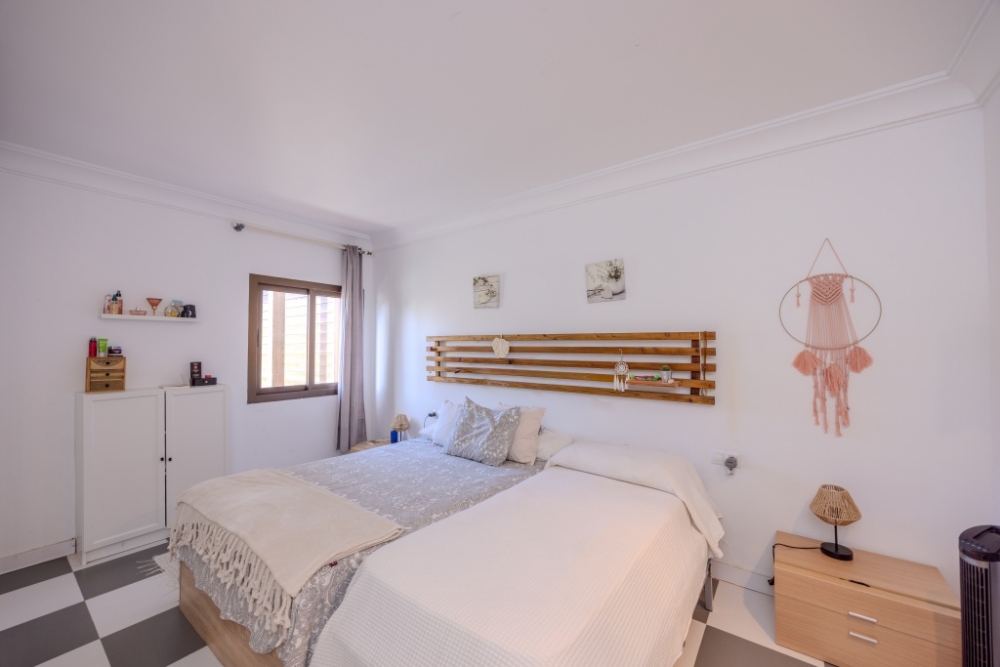 Charming 3-Bedroom Villa with Pool and Garden in Montaña Roja, Playa Blanca – photo 7