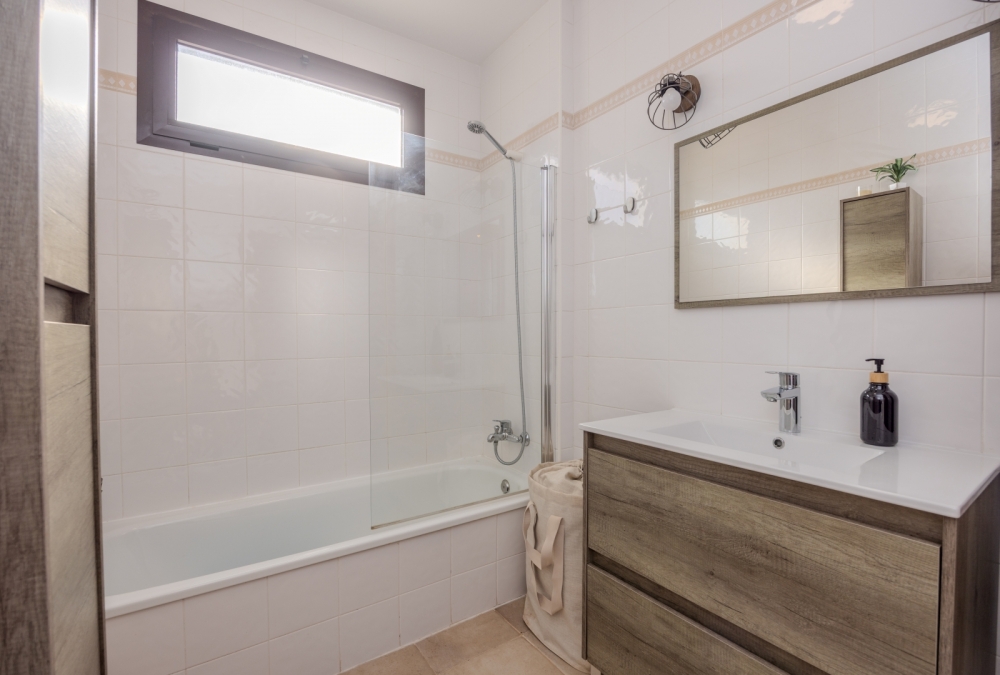 Detached 3-Bedroom Villa with Private Pool – Playa Blanca – photo 12