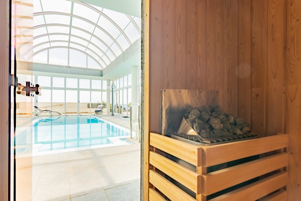 A Rare Coastal Jewel: Luxury Residence with Beach Access in El Charco del Palo – photo 9
