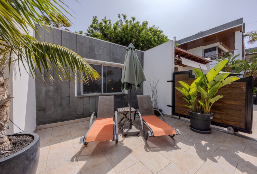 Unique 5-Bedroom Villa with Two Pools, Guest Apartments & Panoramic Views – Las Breñas – photo 14