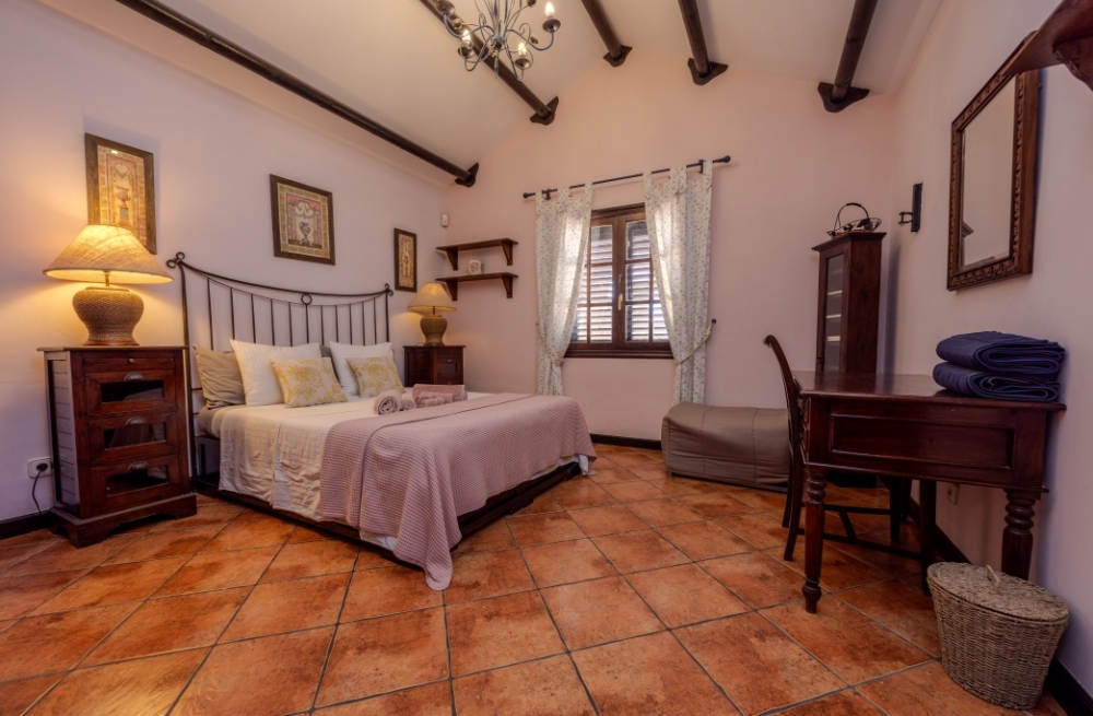 Fantastic Canarian villa with separate apartment in Costa Teguise – photo 16