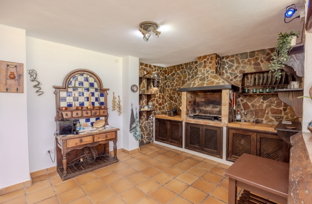 Fantastic Canarian villa with separate apartment in Costa Teguise – photo 4