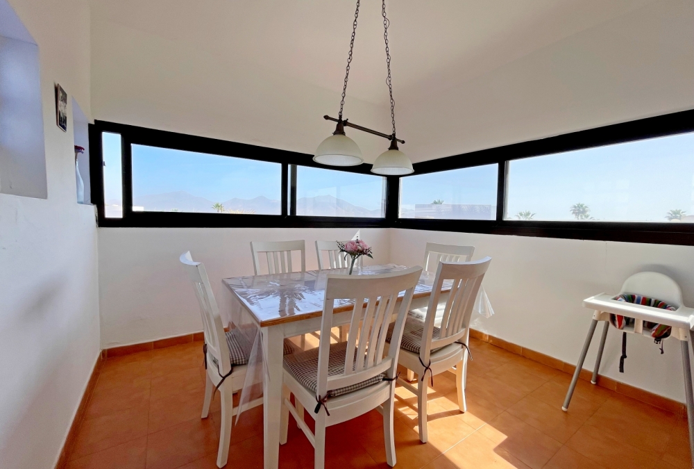 Spacious 3-Bedroom Villa in Gated Playa Blanca Community with Pool – photo 6