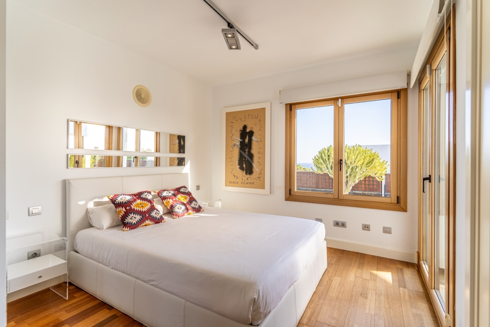 Spacious 5-Bedroom Villa with Heated Pool – Playa Blanca – photo 29