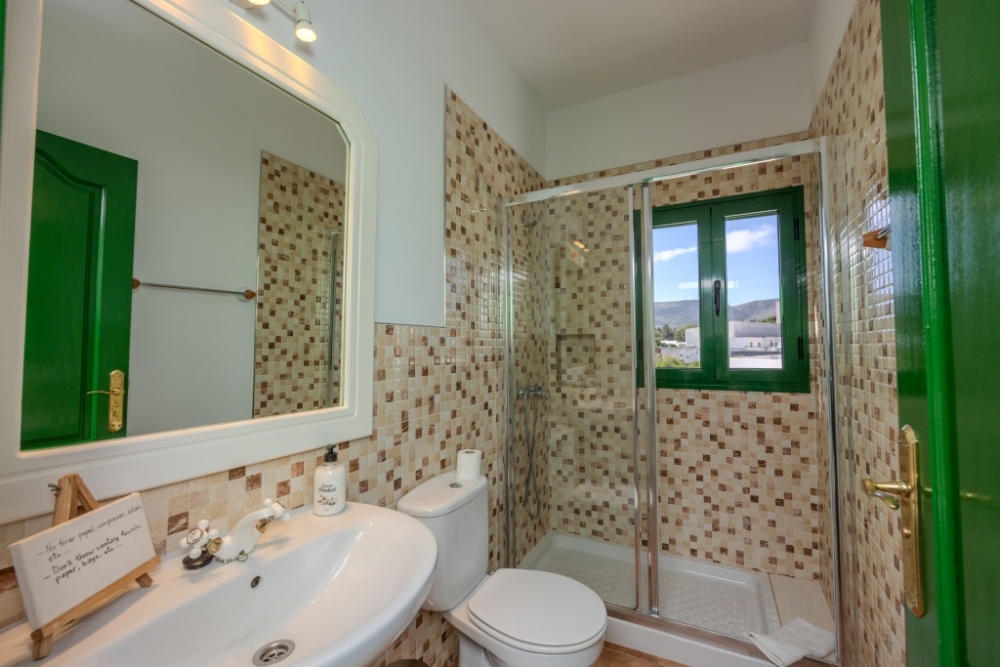 Historic 6-Bedroom Country Estate with Panoramic Views and Endless Potential in Haría, Lanzarote – photo 16