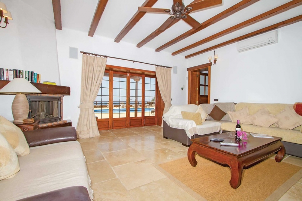 Exceptional 5-Bedroom Playa Blanca Villa with Two Heated Pools, Sea Views – photo 7