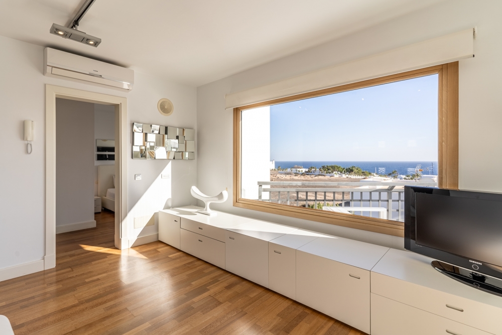 Spacious 5-Bedroom Villa with Heated Pool – Playa Blanca – photo 24