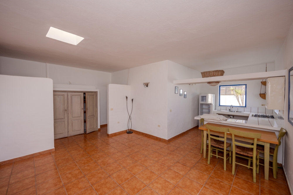 Contemporary Villa with Grand Outdoor Living & Panoramic Views in Puerto del Carmen – photo 17