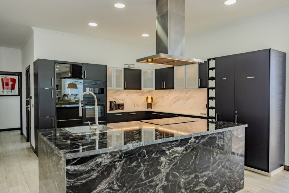 Stylish Family Villa with Private Pool & Jacuzzi – Costa Teguise – photo 14