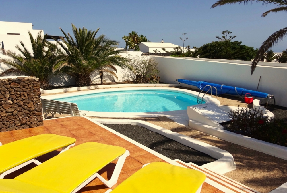 Bright and Spacious 5-Bedroom Villa in Tranquil Playa Blanca – photo 4