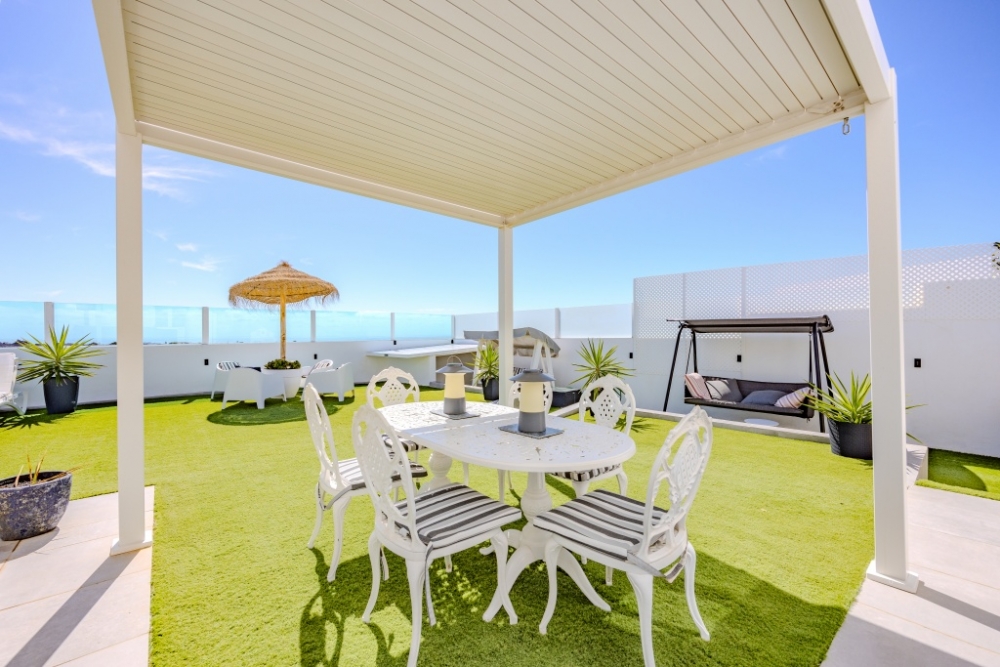 Stylish Family Villa with Private Pool & Jacuzzi – Costa Teguise – photo 35