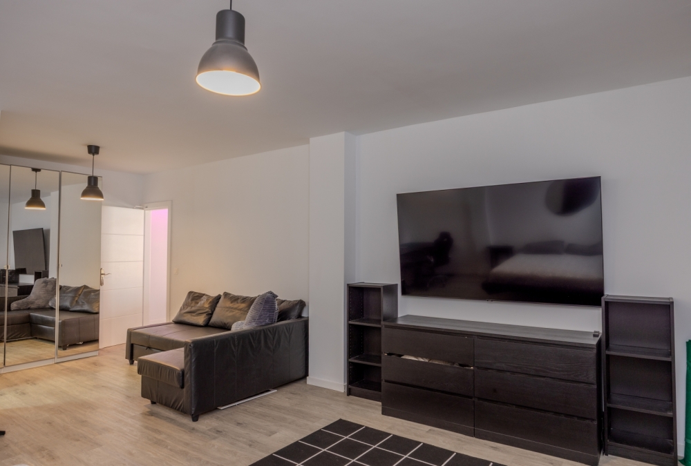 Impressive Renovated Villa with Heated Pool, Gym & Panoramic Views – Playa Blanca – photo 11
