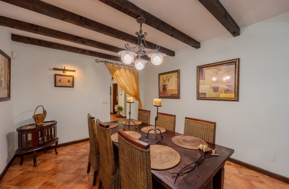 Fantastic Canarian villa with separate apartment in Costa Teguise – photo 10