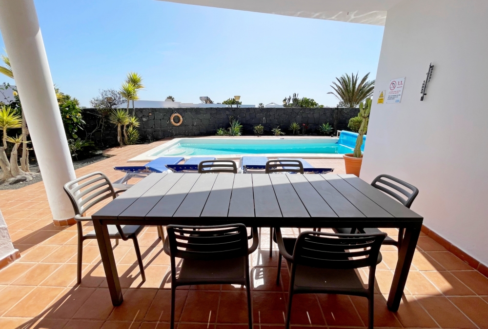 Spacious 3-Bedroom Villa in Gated Playa Blanca Community with Pool – photo 19