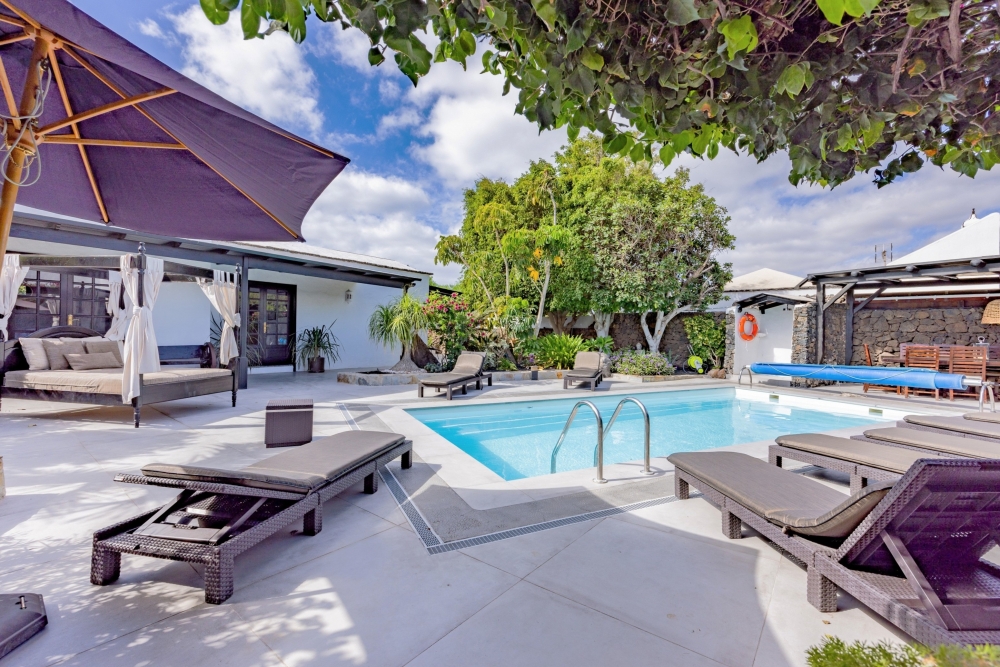 Luxury 7 bedroom 6 bathroom villa with private pool in Los Mojones – photo 7