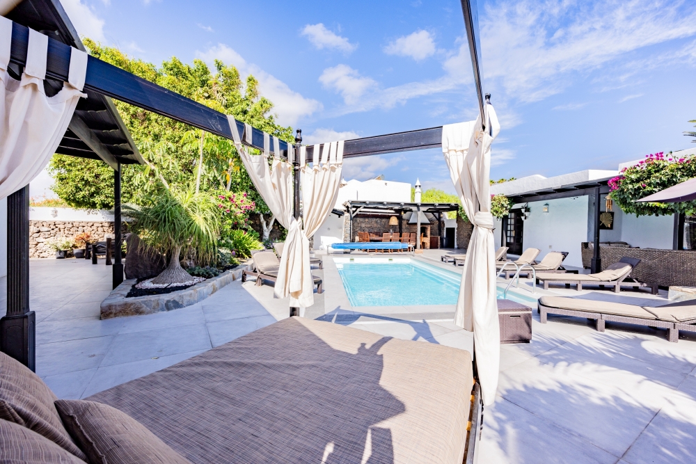 Luxury 7 bedroom 6 bathroom villa with private pool in Los Mojones – photo 22