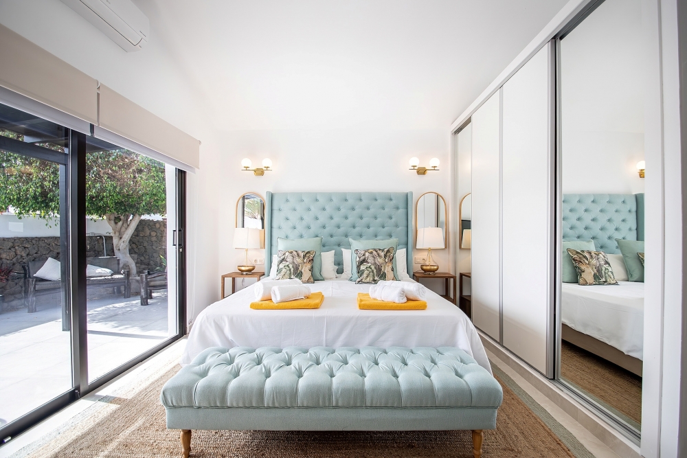 Luxury 7 bedroom 6 bathroom villa with private pool in Los Mojones – photo 38