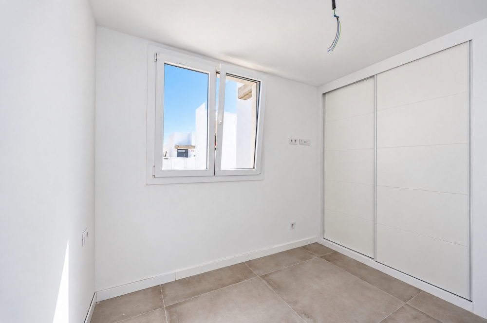 Brand New 3 Bedroom Detached Villa with Private Pool in Playa Blanca – photo 7