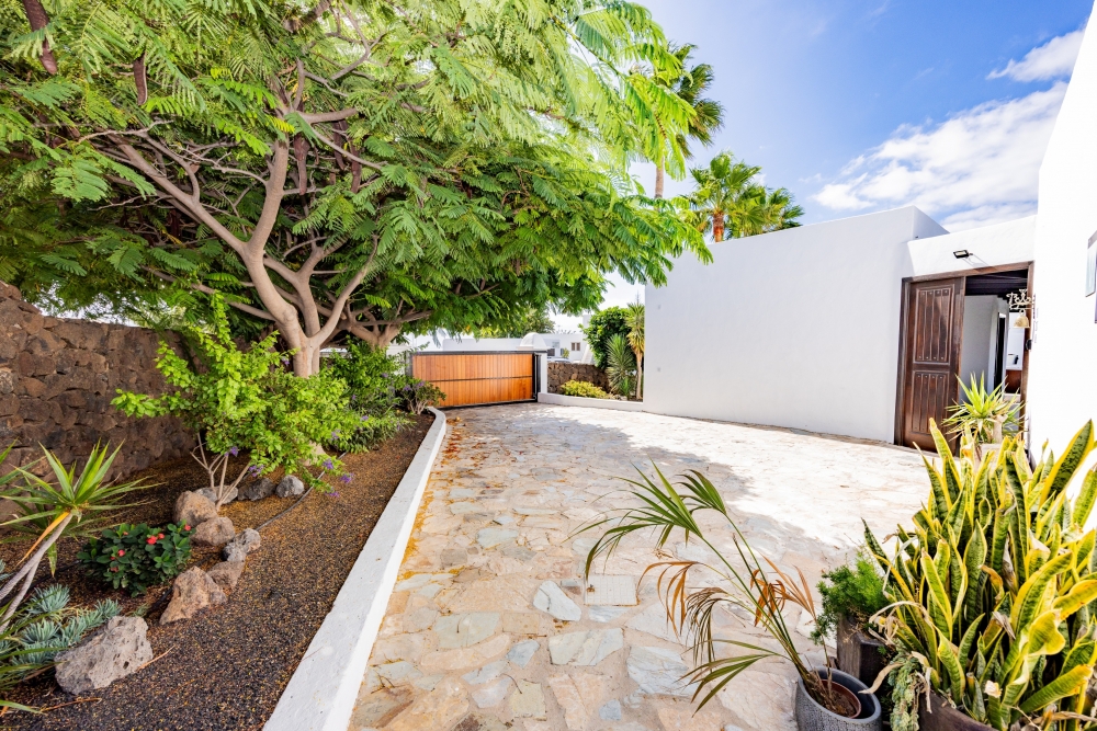 Luxury 7 bedroom 6 bathroom villa with private pool in Los Mojones – photo 5