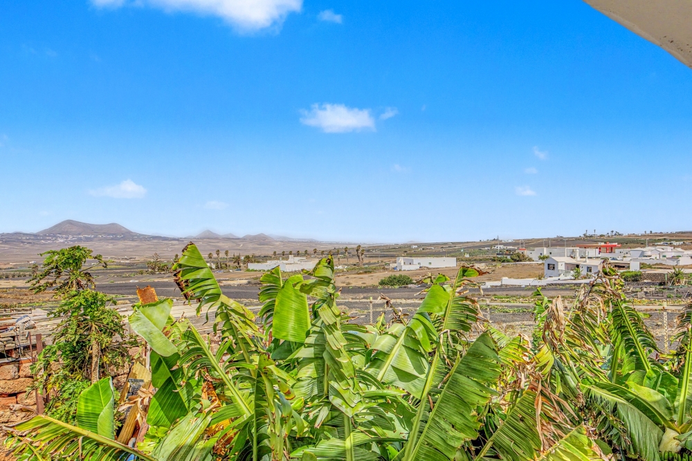3 bedroom bungalow with panoramic views in La Villa de Teguise – photo 35