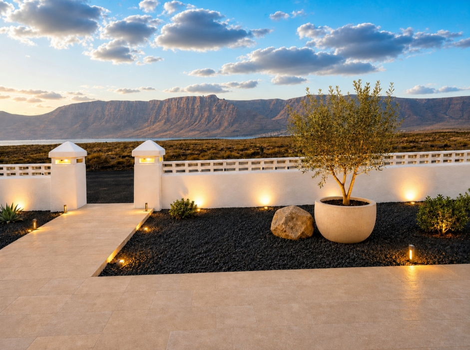 Exclusive Bungalow with Large Plot in San Juan, Famara – photo 20